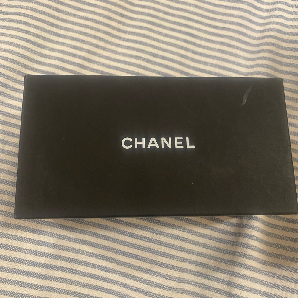 CHANEL Black Gift Box
